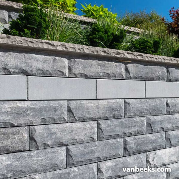 Unilock U-CARA Concrete Wall System